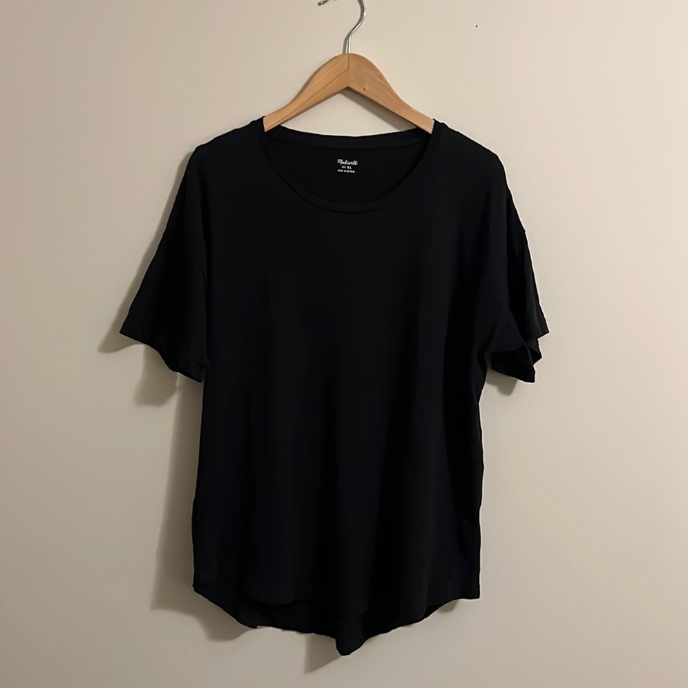 Madewell Black Curved Hem Tshirt, Size XL